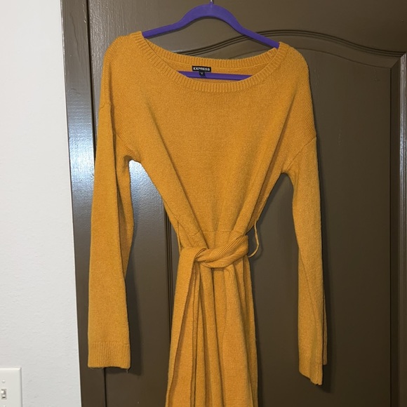 Express wrap dress - Picture 2 of 8